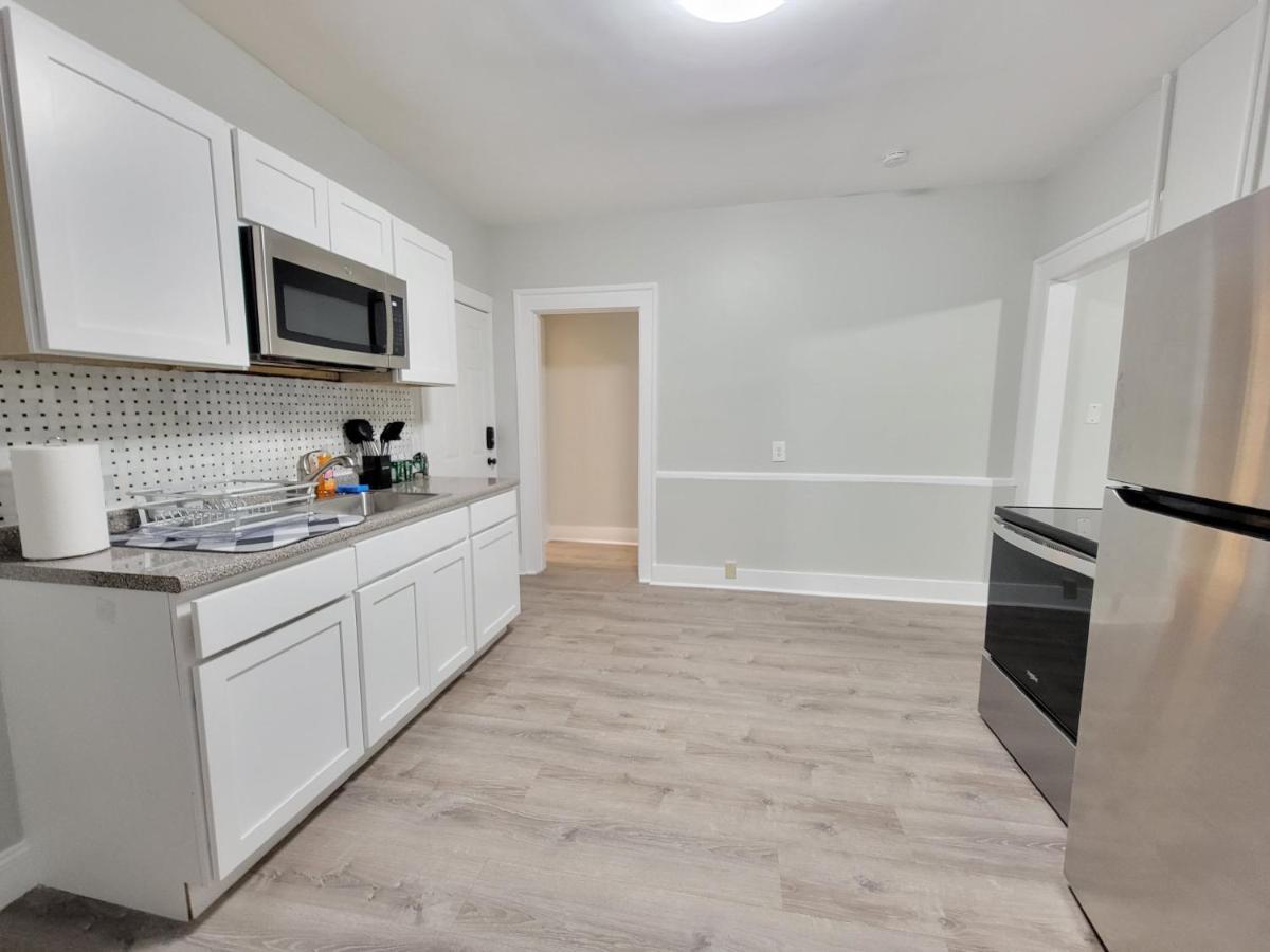 Room For Rent In Apartment Hartford Kültér fotó