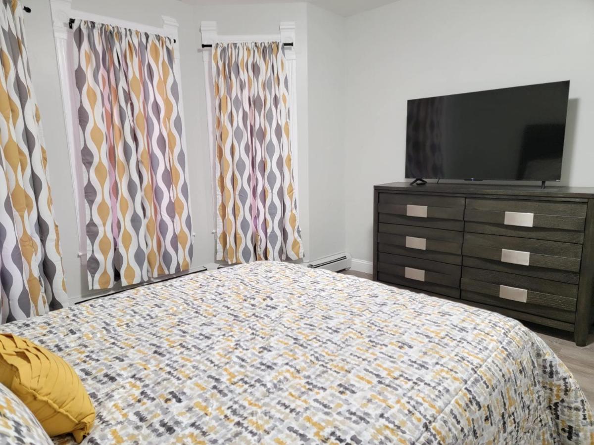Room For Rent In Apartment Hartford Kültér fotó